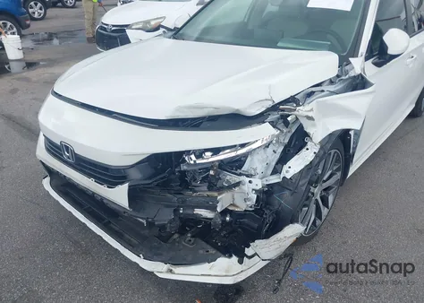 2024 Honda Civic Touring z USA, uszkodzony, nr VIN 2HGFE1F99RH308530